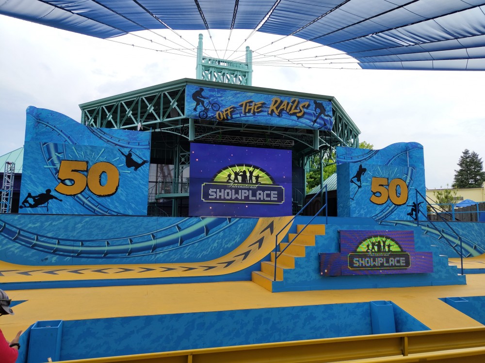 A bright blue skate park