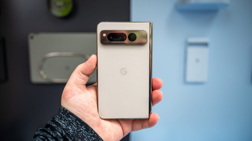 Back of the Google Pixel Fold and its rear cameras