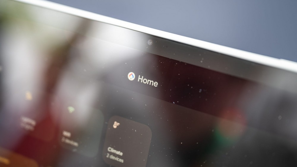 Google Home app and front-facing camera on the Google Pixel Tablet